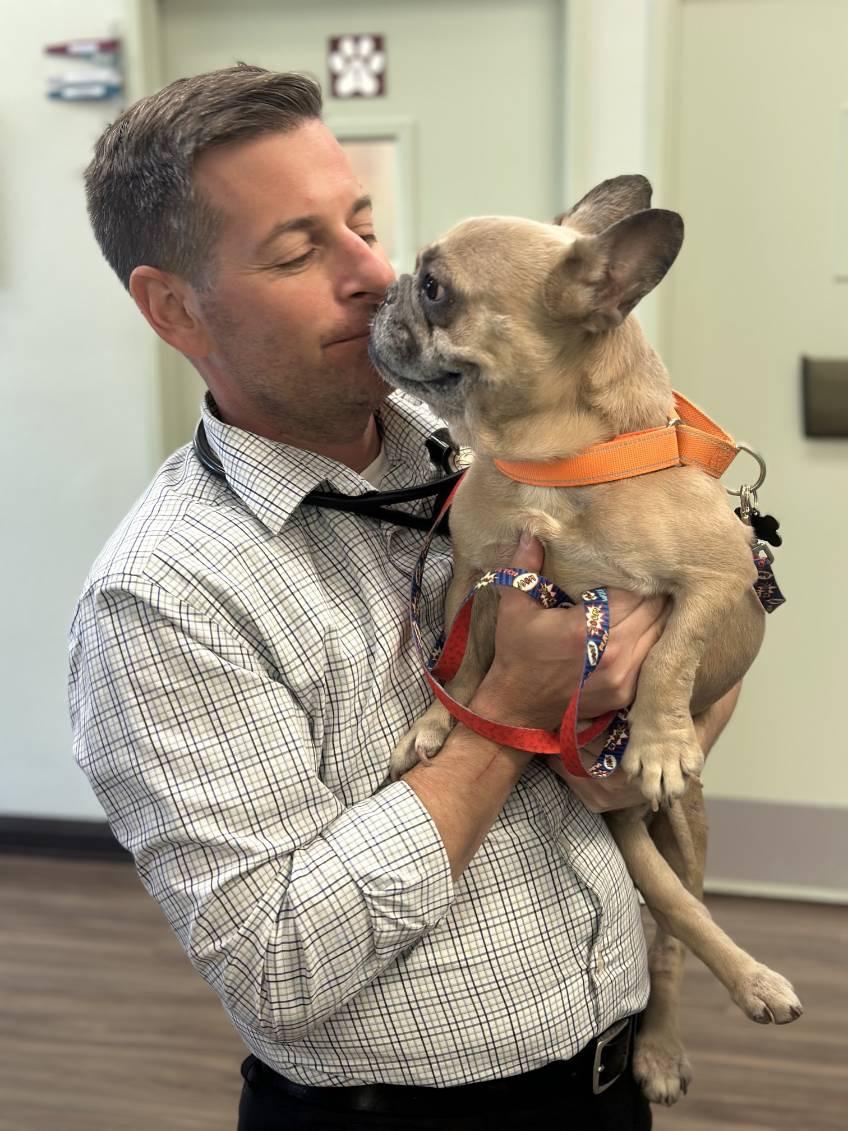 Scoots Von Kissyface thumbnail 4