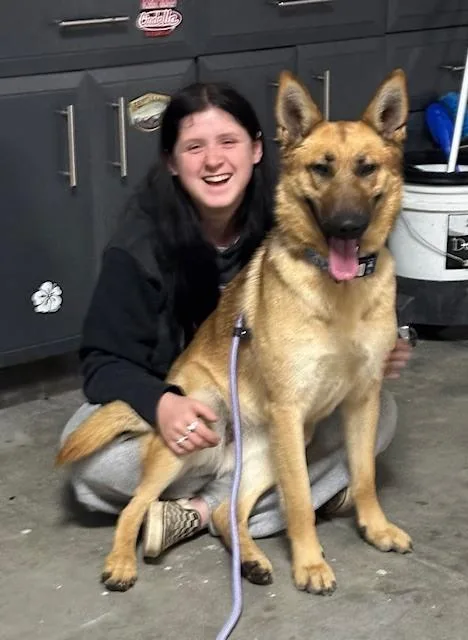 Maxxi  Located In thumbnail 5