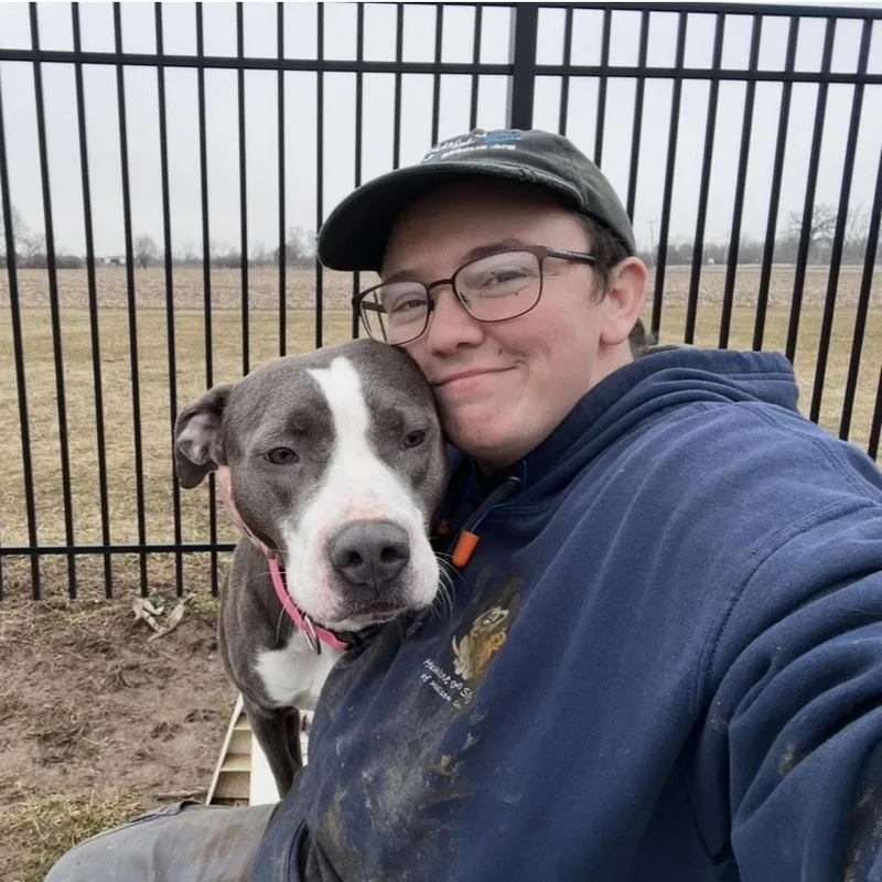 Zora  Prison Training thumbnail 3