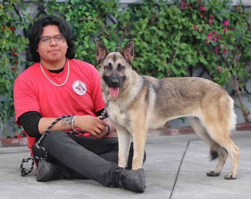 Peach Von Pritzier thumbnail 6