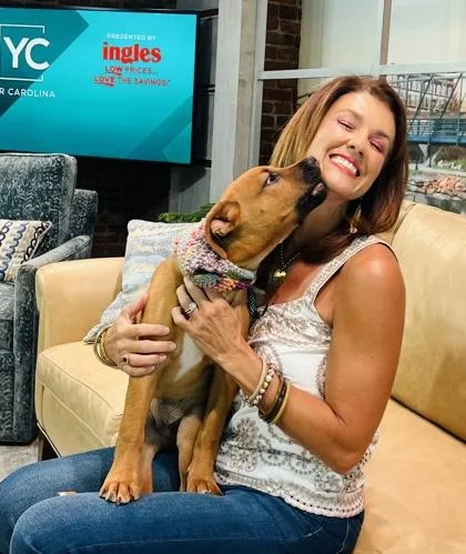 Parker $ thumbnail 2