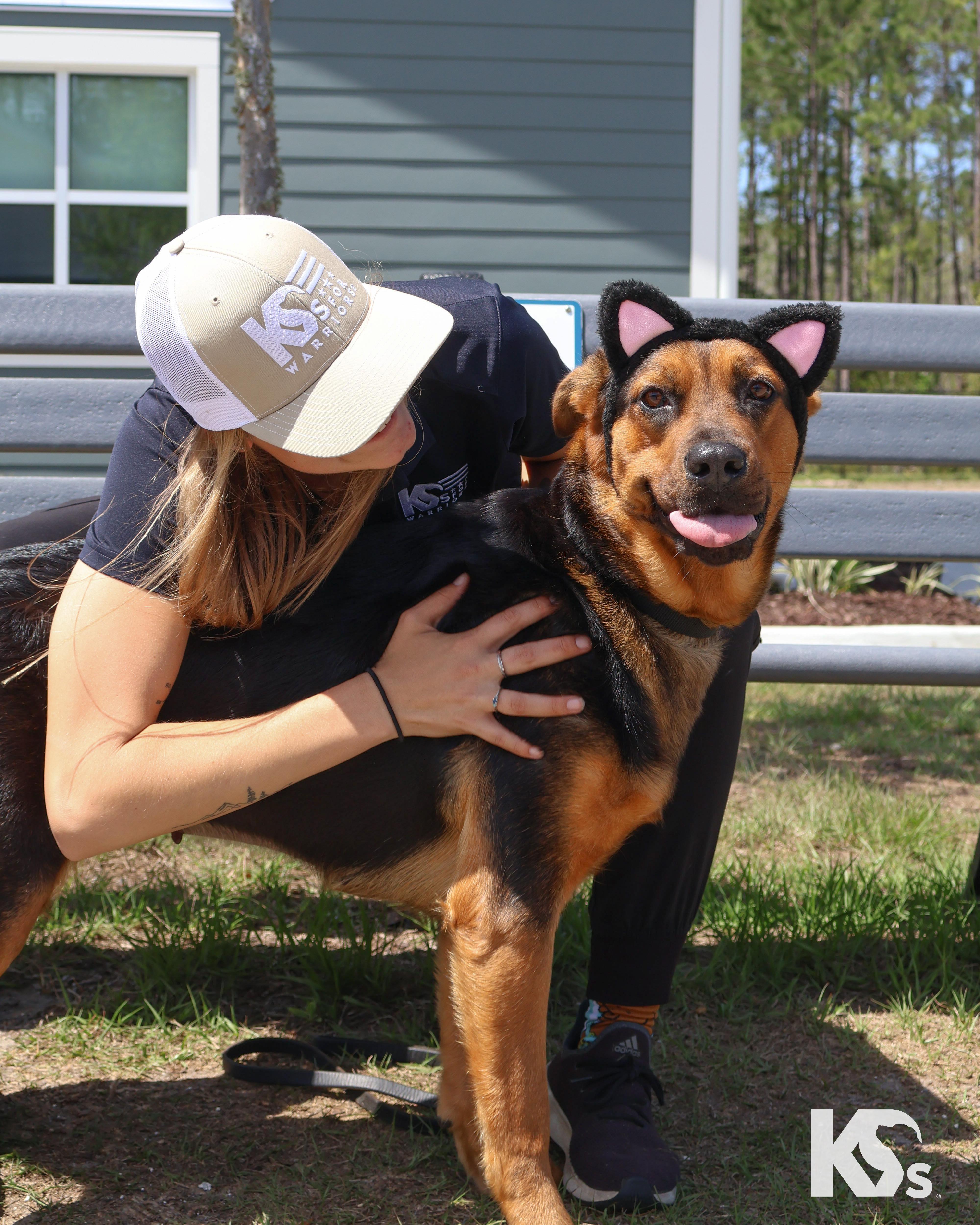 Valentina thumbnail 6