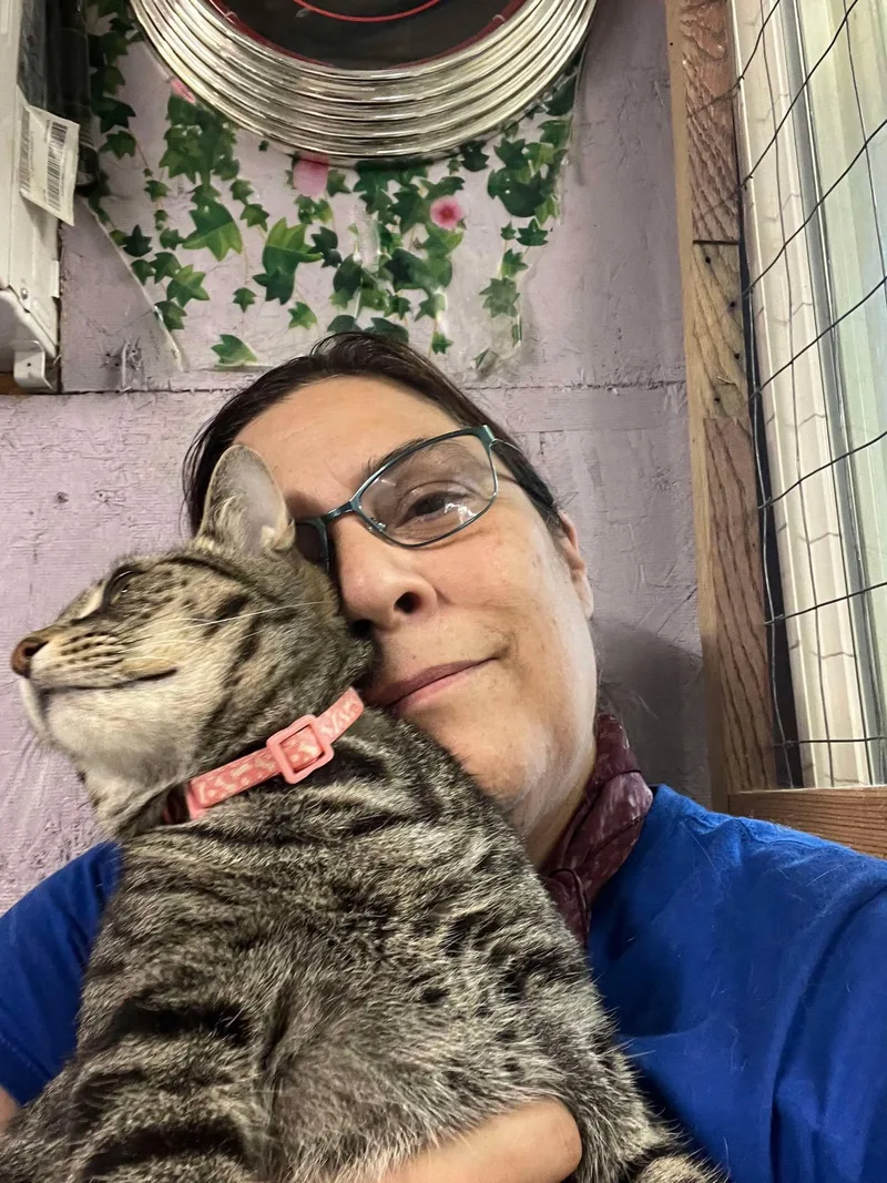 Scat Kat Jones thumbnail 3