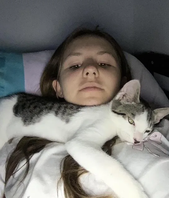Jasper  professional cuddle thumbnail 3