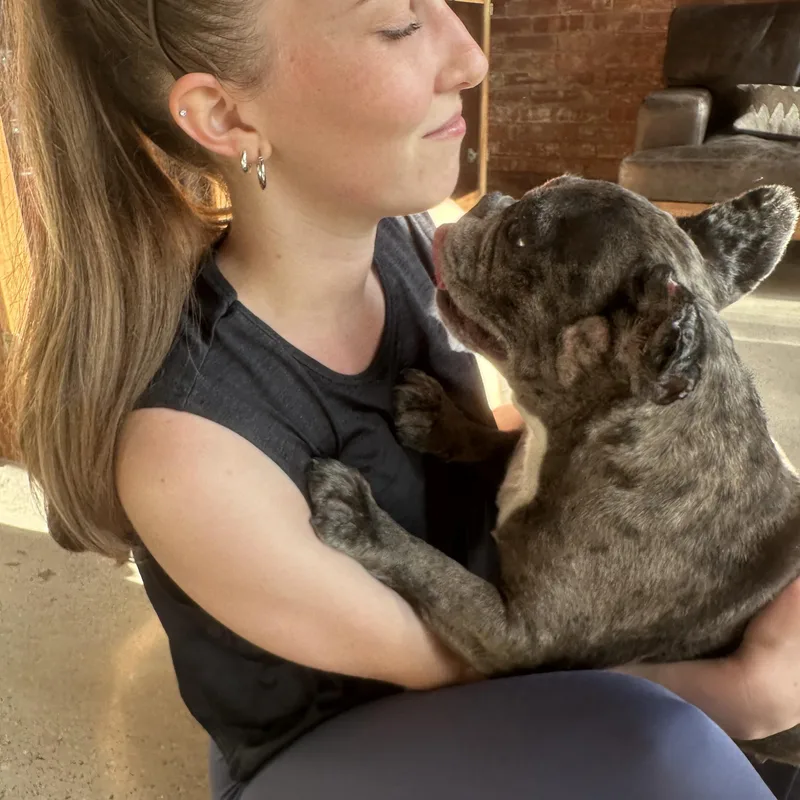 Gigi thumbnail 3